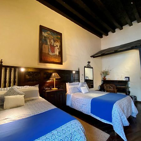 Hotel Mansion Iturbe Пацкуаро Екстер'єр фото