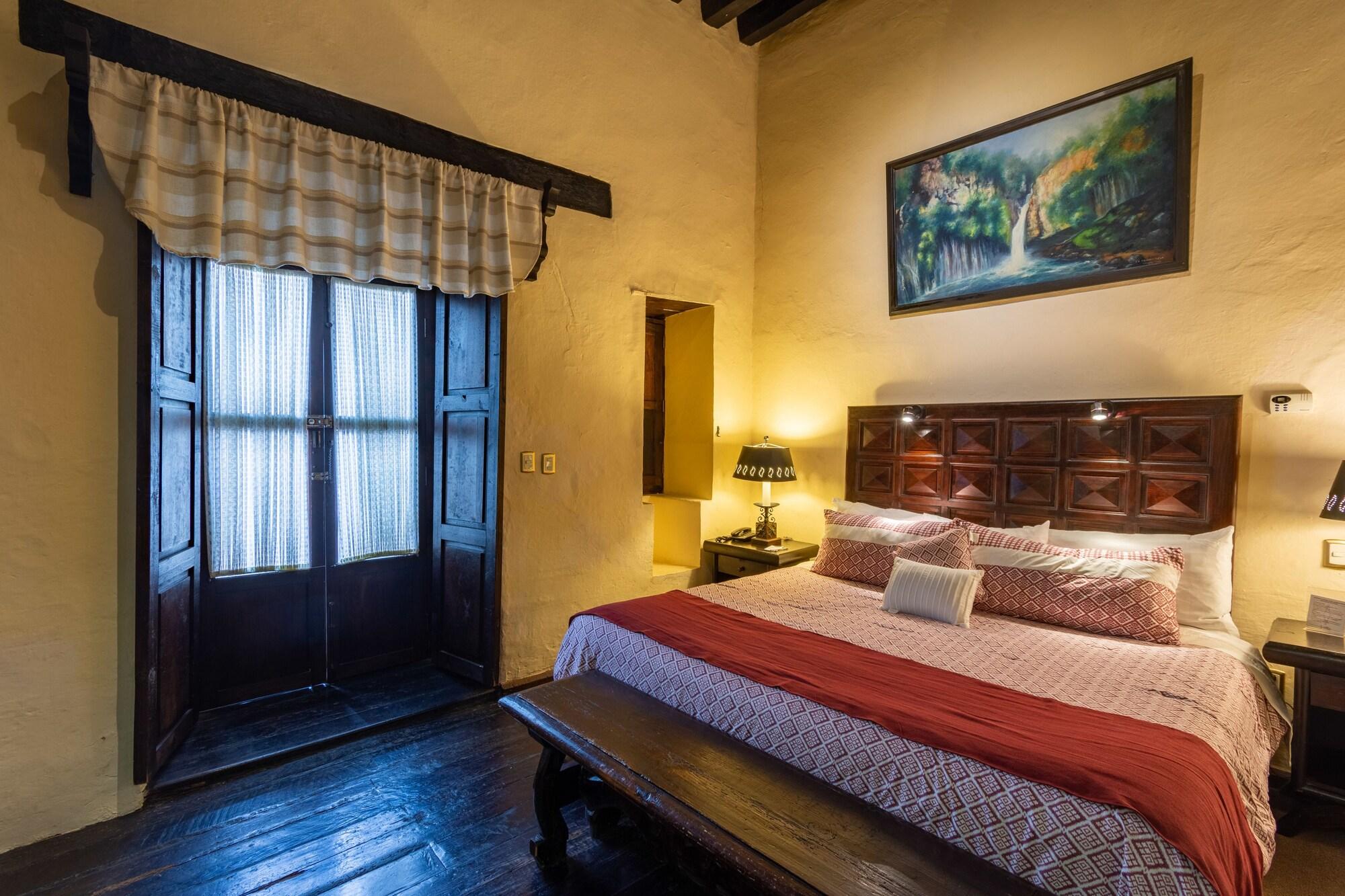 Hotel Mansion Iturbe Пацкуаро Екстер'єр фото