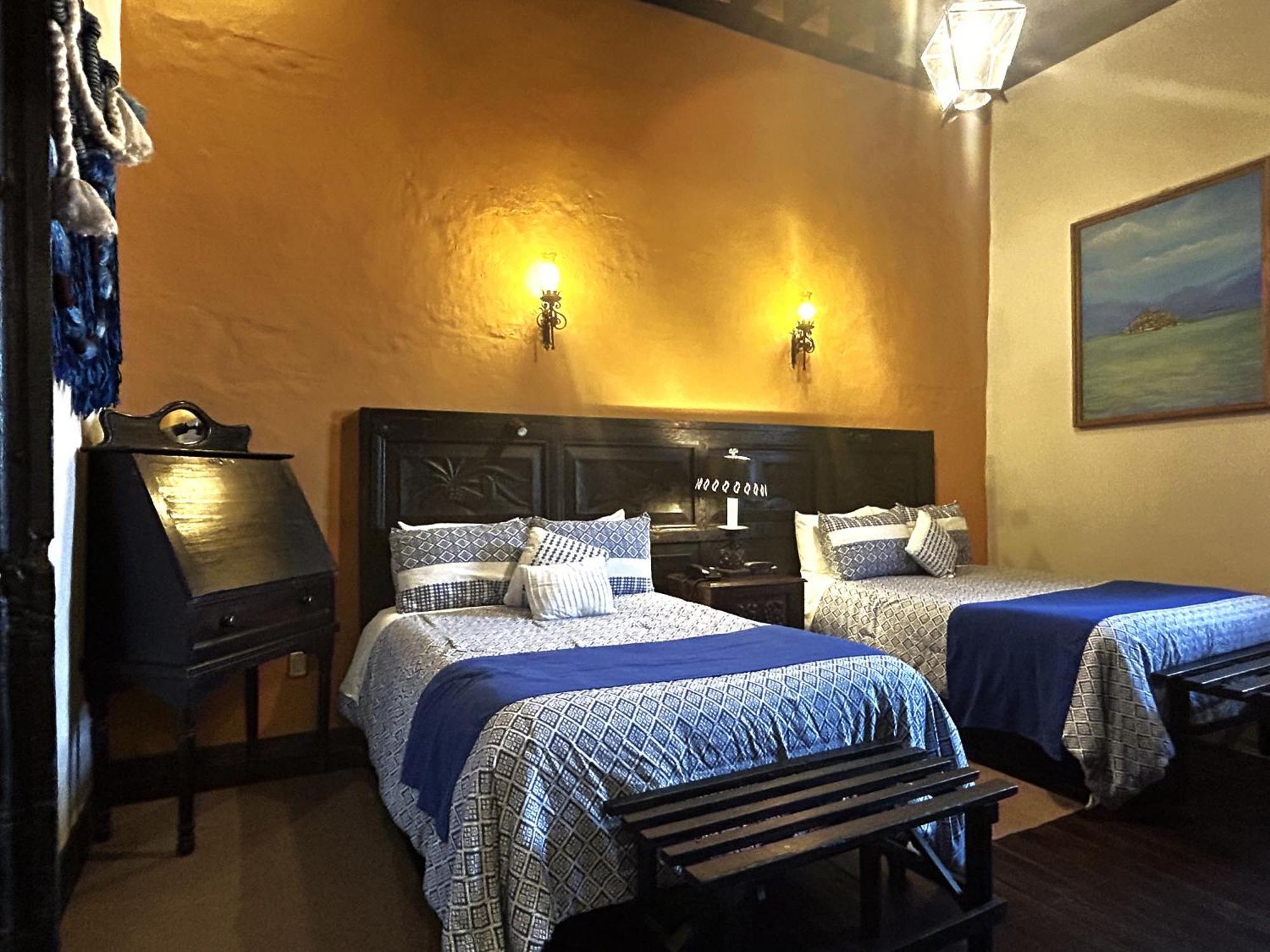 Hotel Mansion Iturbe Пацкуаро Екстер'єр фото