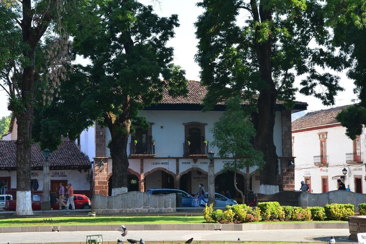 Hotel Mansion Iturbe Пацкуаро Екстер'єр фото
